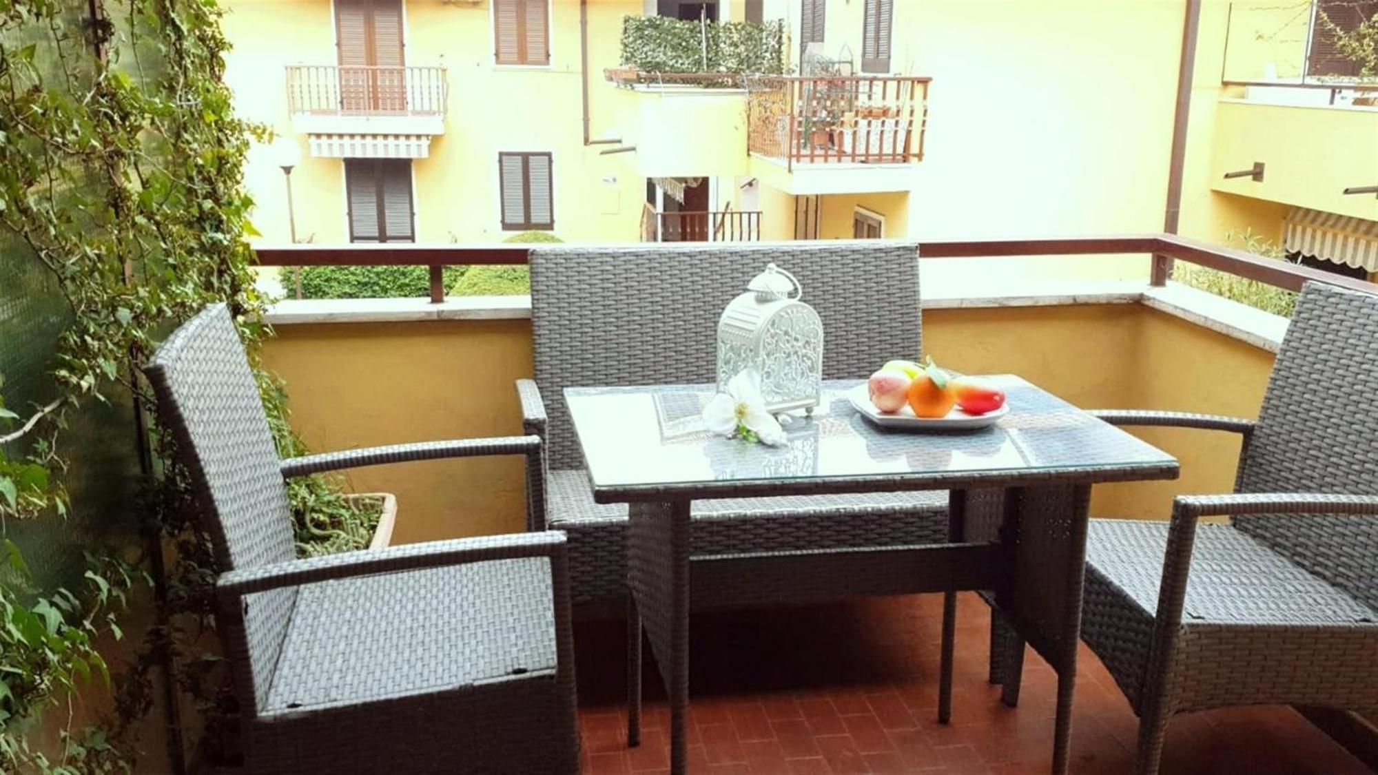 Appartamenti Elena - Best Of - Peschiera del Garda Exterior foto